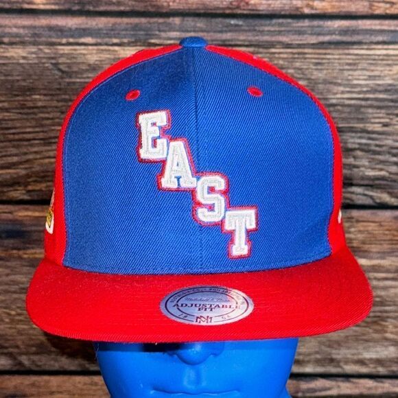 Mitchell & Ness 2004 NBA All Star East Adjustable SnapBack Hat - Picture 1 of 7